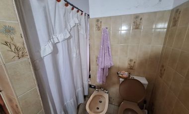 CASA 4 AMBIENTES QUILMES OESTE