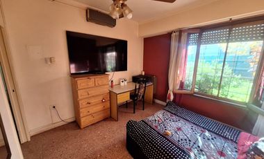 CASA 4 AMBIENTES QUILMES OESTE