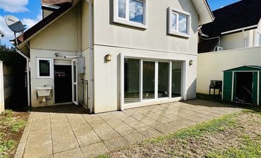 Casa en Arriendo en Sector Poniente