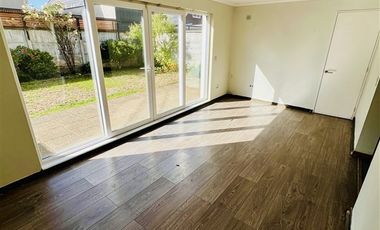 Casa en Arriendo en Sector Poniente