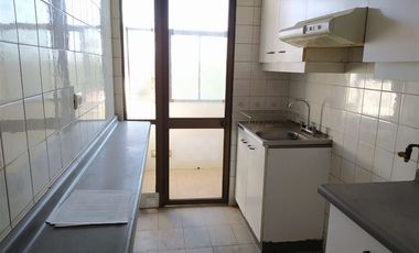 Departamento en Arriendo en CLASICO Y AMPLIO** INCLUYE ESTACIONAMIENTO Y BODEGA