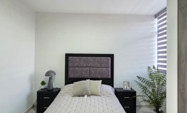 CASA EN VENTA, 2 PLANTAS, 3 RECÁMARAS, 3 BAÑOS, COCHERA PARA 1 AUTO