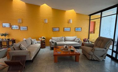 Casa en Venta en Colonia Ciudad de Los Niños Zapopan Jalisco.