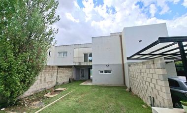 Dúplex en venta en complejo 2 dorm