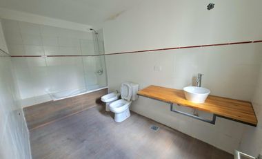 Dúplex en venta en complejo 2 dorm
