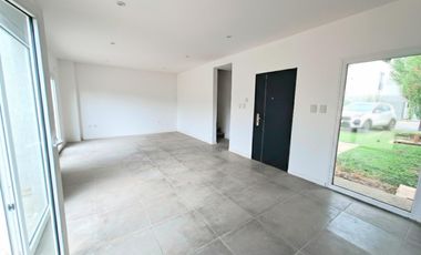 Dúplex en venta en complejo 2 dorm