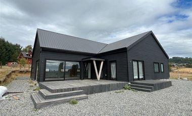 Exclusiva Casa En Venta Country Pucón