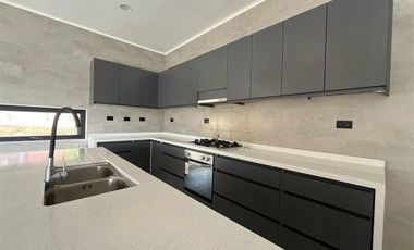 Exclusiva Casa En Venta Country Pucón