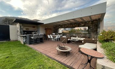Hermosa Vivienda 6d-7b - Vista Excepcional