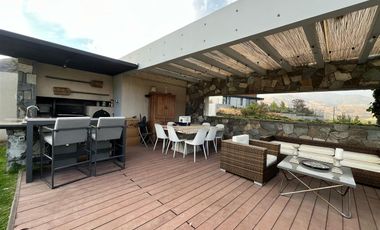 Hermosa Vivienda 6d-7b - Vista Excepcional