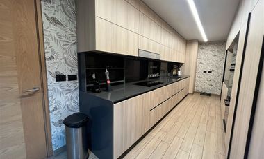 Exclusivo Depto En Venta! Amplios Espacios Y Confort Total.