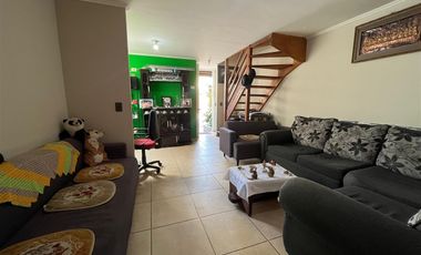 Casa En Venta De En Condominio Cerrado En Buin.