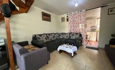 Casa En Venta De En Condominio Cerrado En Buin.