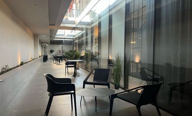 Oficina En Arriendo Av La Dehesa.