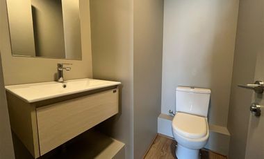 Oficina En Arriendo Av La Dehesa.