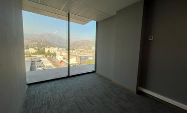 Oficina En Arriendo Av La Dehesa.