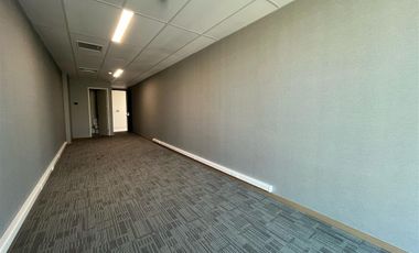 Oficina En Arriendo Av La Dehesa.