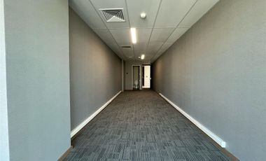 Oficina En Arriendo Av La Dehesa.