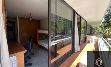 Departamento en venta c/ estacionamiento en Santa María de Manquehue