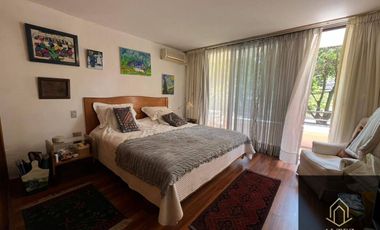 Departamento en venta c/ estacionamiento en Santa María de Manquehue
