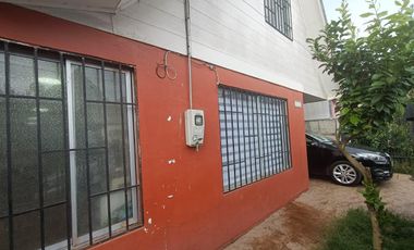 Casa en venta c/ estacionamiento en Chillán Oriente