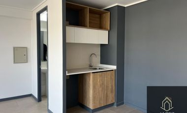 Oficina en venta 32m2, Arturo Prat, Santiago.