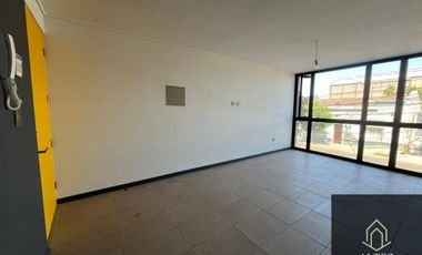 Oficina en venta 32m2, Arturo Prat, Santiago.