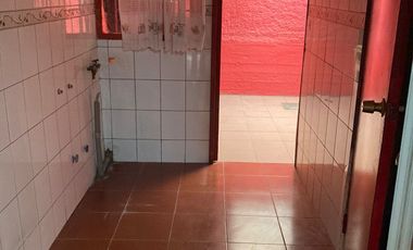 VENTA CASA LA FLORIDA 2D 2B EXCELENTE CONECTIVIDAD