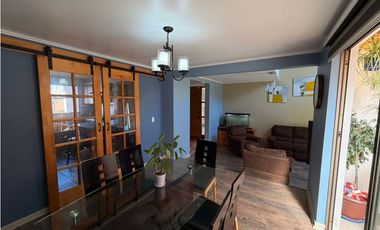 CURAUMA - LOMAS DE CURAUMA - CASA EN VENTA - 4D 3B 1E 1B