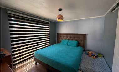 CURAUMA - LOMAS DE CURAUMA - CASA EN VENTA - 4D 3B 1E 1B