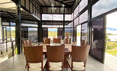 En Venta – Casa en Bosque del  Lago, Mesa de los Santos