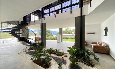 En Venta – Casa en Bosque del  Lago, Mesa de los Santos