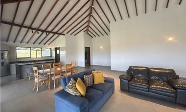 Casa moderna en venta – Pueblito Acuarela 2 | La Mesa de los Santos