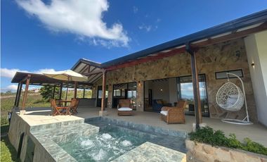 Casa moderna en venta – Pueblito Acuarela 2 | La Mesa de los Santos