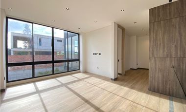 En Venta – Casa Campestre en Colina del Marqués, Ruitoque Bajo