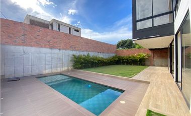 En Venta – Casa Campestre en Colina del Marqués, Ruitoque Bajo