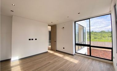 En Venta – Casa Campestre en Colina del Marqués, Ruitoque Bajo