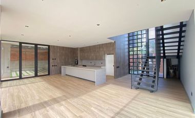 En Venta – Casa Campestre en Colina del Marqués, Ruitoque Bajo