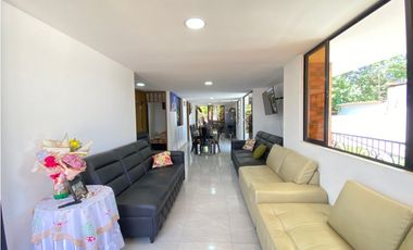 En Venta – Casa Barrio Acapulco, Girón