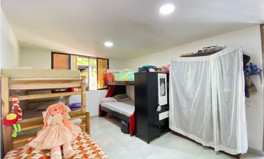 En Venta – Casa Barrio Acapulco, Girón