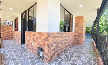 En Venta – Casa Barrio Acapulco, Girón