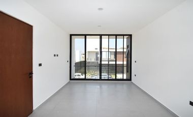 CASA EN RENTA ZONA COUNTRY PUERTA AZUL