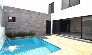 CASA EN RENTA ZONA COUNTRY PUERTA AZUL