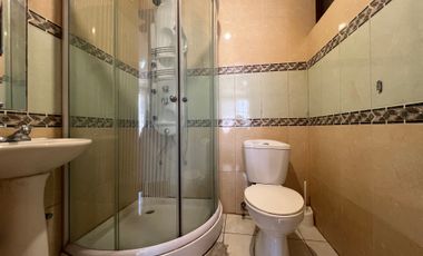 Oportunidad de renta Hermosa Casa Completamente Amoblada.- Cuenca