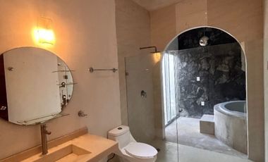 | Casa en renta sin amueblar en zona norte |