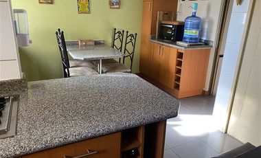 VENTA CASA A EN PEÑALOLEN, SECTOR QUEBRADA DE MACUL