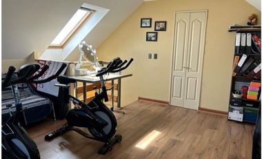 VENTA CASA A EN PEÑALOLEN, SECTOR QUEBRADA DE MACUL