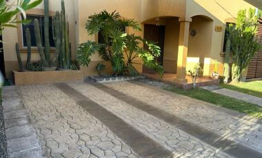 VENTA CASA A EN PEÑALOLEN, SECTOR QUEBRADA DE MACUL