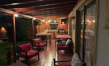 VENTA CASA A EN PEÑALOLEN, SECTOR QUEBRADA DE MACUL