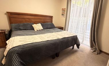 Casa Familiar en Venta | 3 Dormitorios · 2 Baños